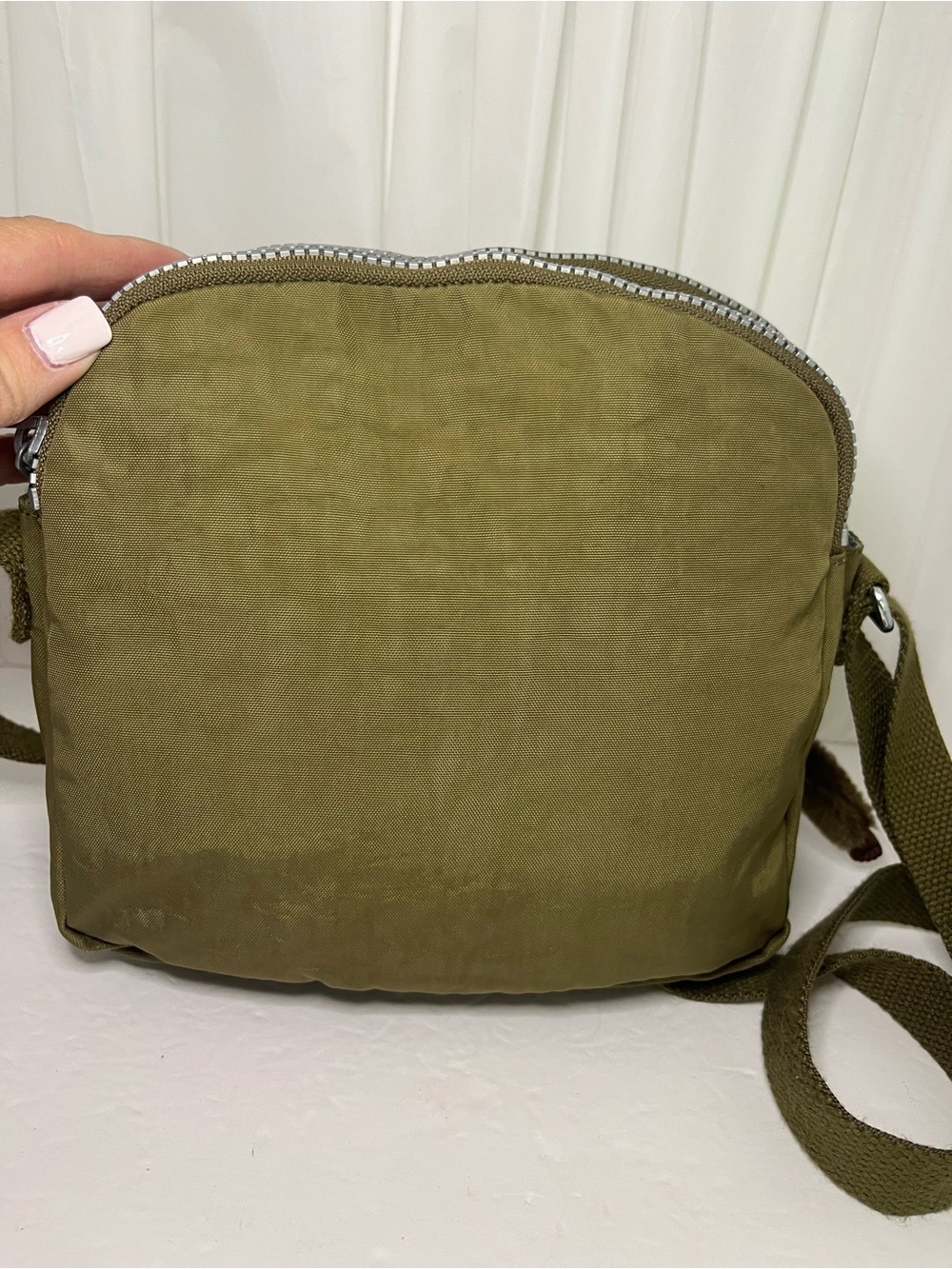 Kipling Olive Green Crossbody with Monkey Key Charm - Picture 6 of 11